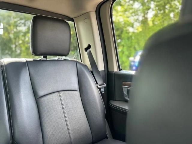 2018 Ram 1500 Laramie Crew Cab 4x4 57 Box