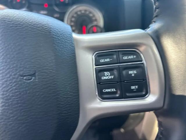 2018 Ram 1500 Laramie Crew Cab 4x4 57 Box