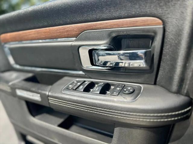 2018 Ram 1500 Laramie Crew Cab 4x4 57 Box