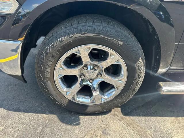 2018 Ram 1500 Laramie Crew Cab 4x4 57 Box