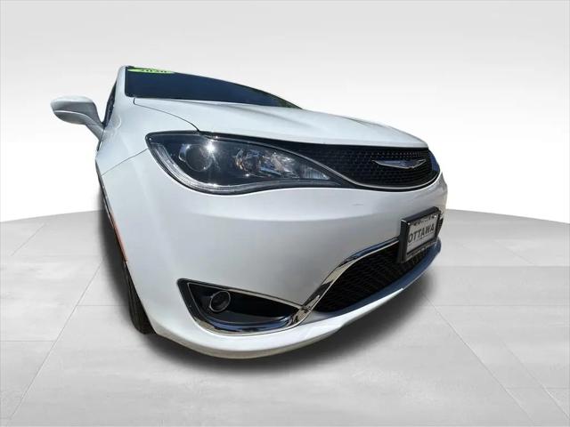 2020 Chrysler Pacifica Touring L Plus for sale in Ottawa, IL