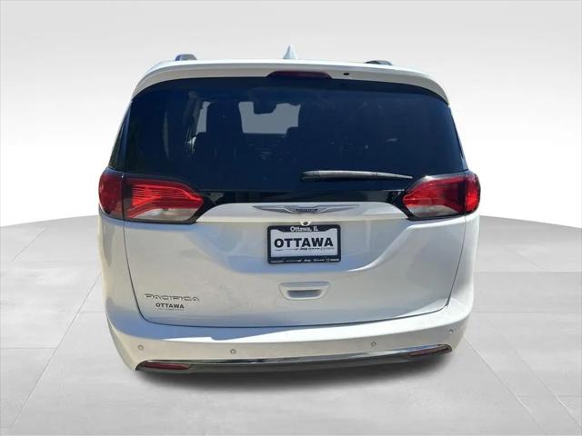 2020 Chrysler Pacifica Touring L Plus