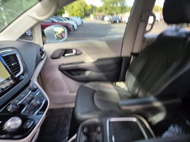 2020 Chrysler Pacifica Touring L Plus