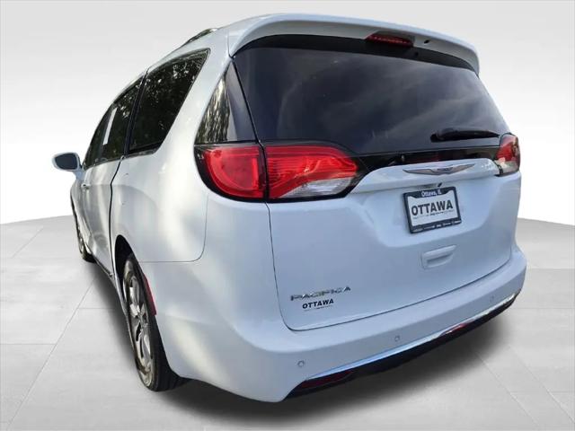 2020 Chrysler Pacifica Touring L Plus