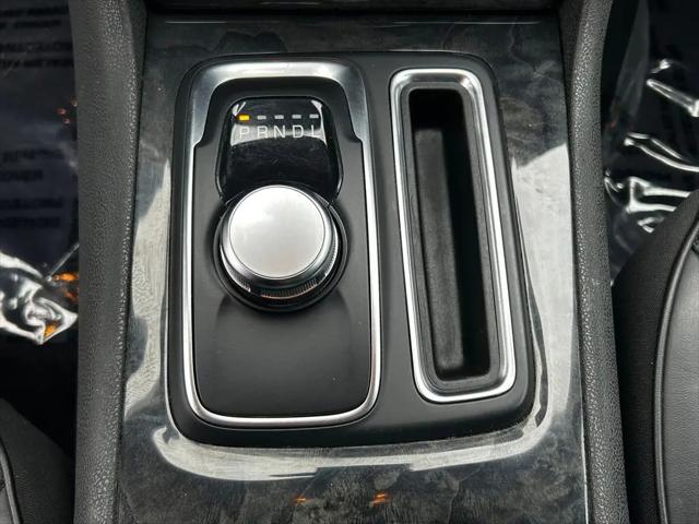 2023 Chrysler 300 Touring-L AWD