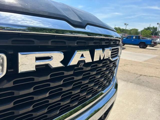2026 Ram 1500 Big Horn Crew Cab 4x4 57 Box