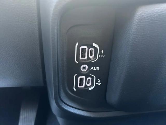 2026 Ram 1500 Tradesman Crew Cab 4x4 57 Box