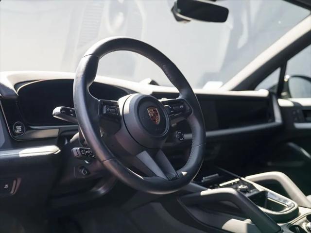 2025 Porsche Cayenne Cayenne