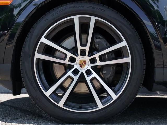 2025 Porsche Cayenne Cayenne