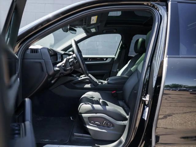 2025 Porsche Cayenne Cayenne
