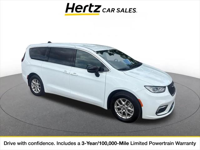 2025 Chrysler Pacifica Select for sale in Baltimore, MD