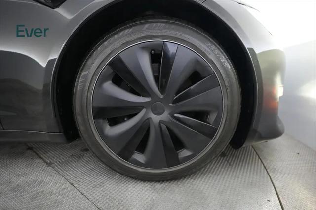 2023 Tesla Model S Standard Range