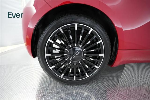 2024 Fiat 500e INSPIRED FWD