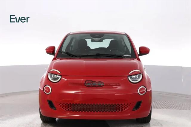 2024 Fiat 500e INSPIRED FWD