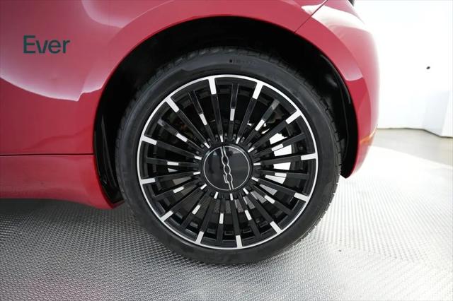 2024 Fiat 500e INSPIRED FWD
