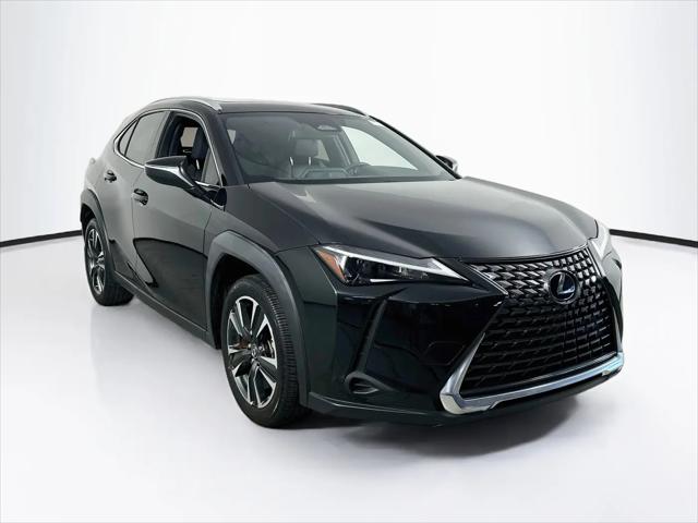 2025 Lexus 300 UX 300h