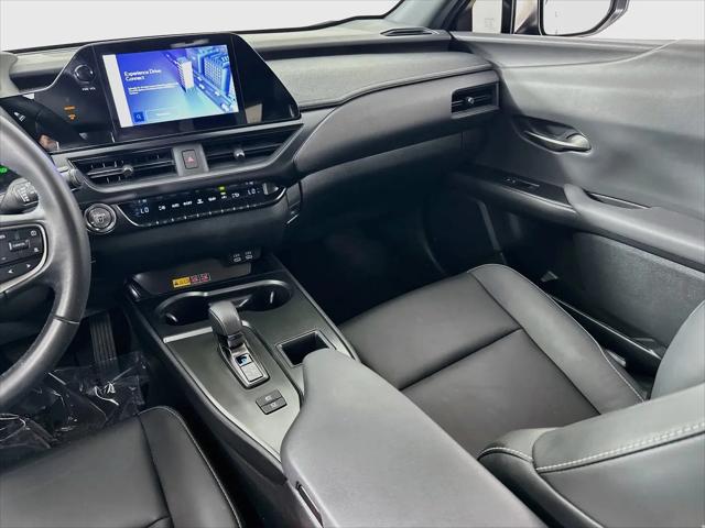 2025 Lexus 300 UX 300h