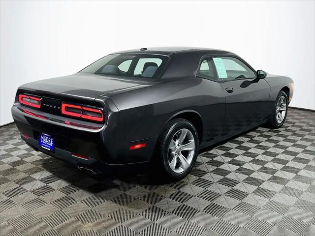 2017 Dodge Challenger SXT