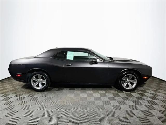 2017 Dodge Challenger SXT
