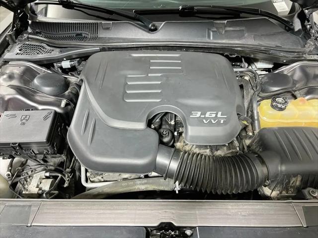 2017 Dodge Challenger SXT