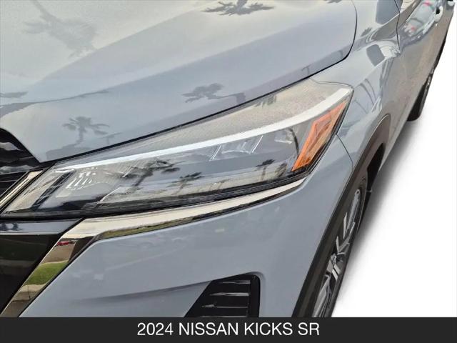 2024 Nissan Kicks SR Xtronic CVT