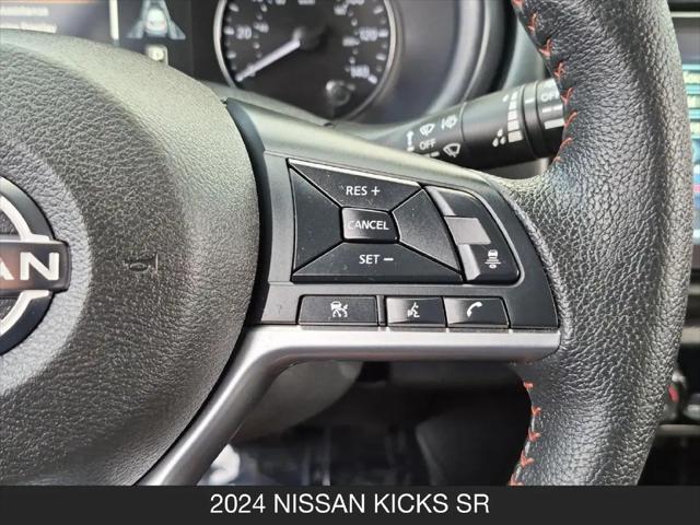 2024 Nissan Kicks SR Xtronic CVT