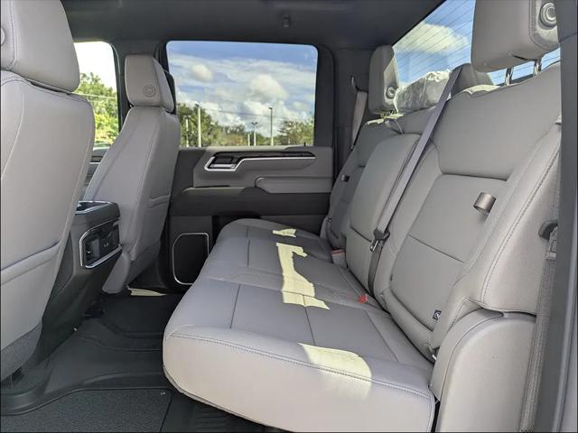 2026 GMC Sierra 2500HD Crew Cab, Standard Bed, SLT, 4WD