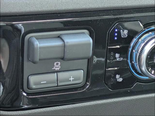 2026 GMC Sierra 2500HD Crew Cab, Standard Bed, SLT, 4WD