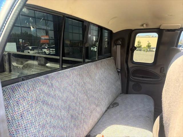 2000 Dodge Ram 2500 Base