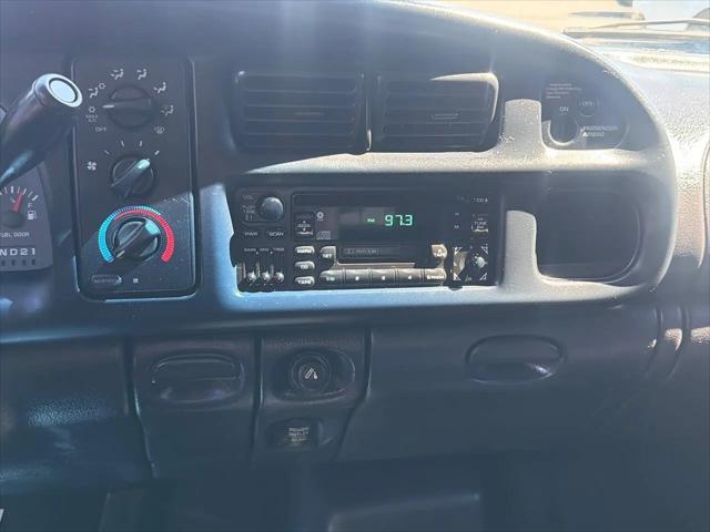 2000 Dodge Ram 2500 Base