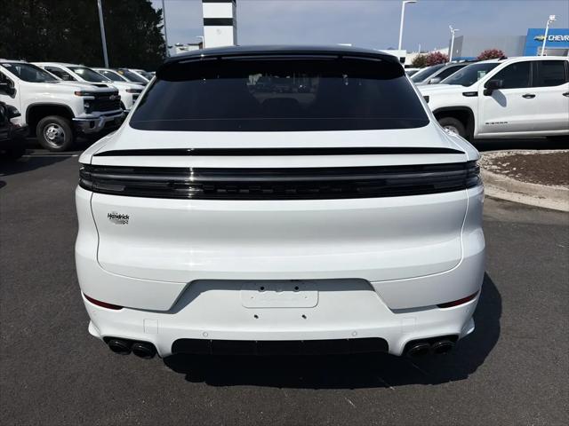 2024 Porsche Cayenne S