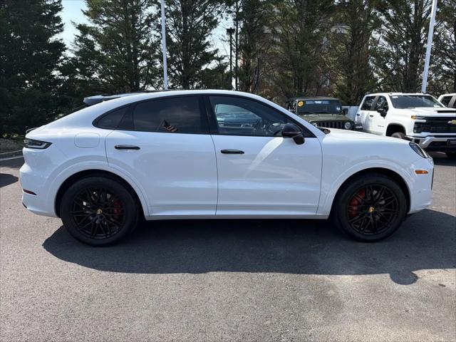 2024 Porsche Cayenne S