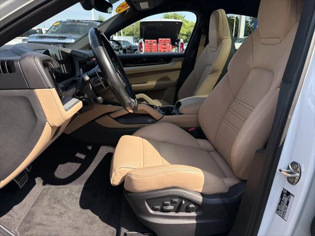 2024 Porsche Cayenne S