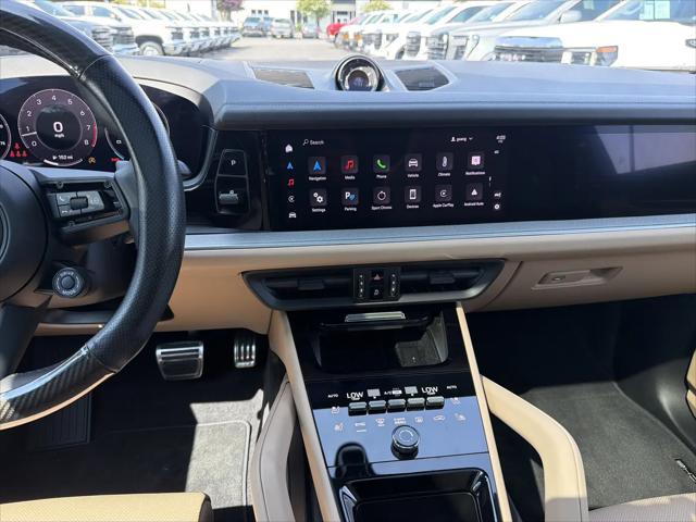 2024 Porsche Cayenne S
