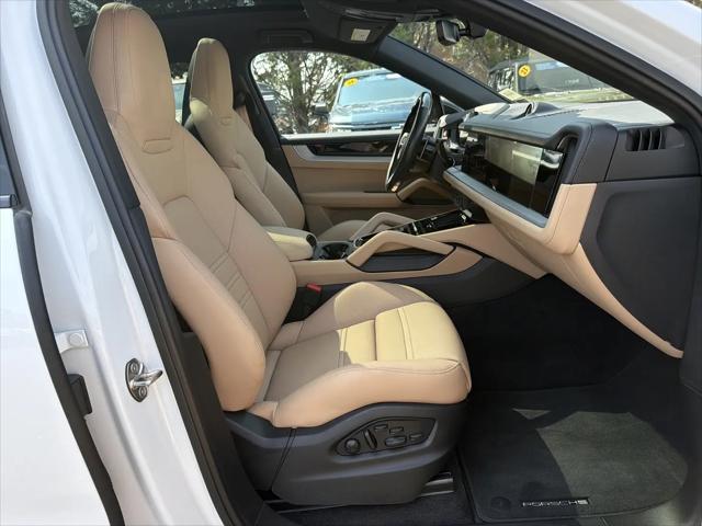 2024 Porsche Cayenne S