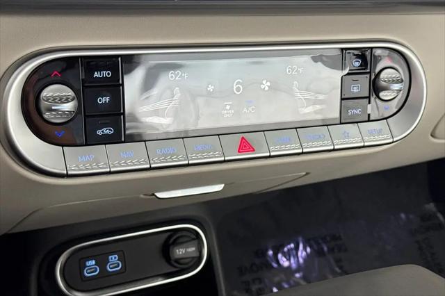 2027 Genesis GV60 Prestige 20