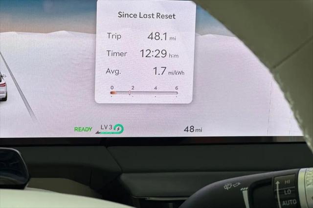 2027 Genesis GV60 Prestige 20