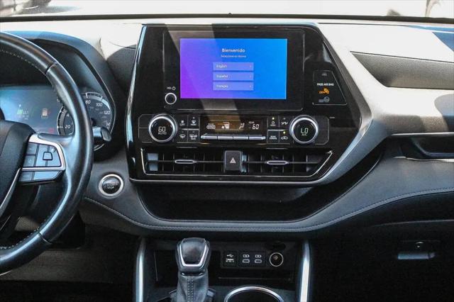 2025 Toyota Highlander LE