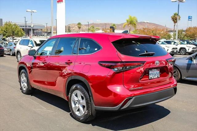 2025 Toyota Highlander LE