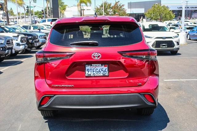 2025 Toyota Highlander LE