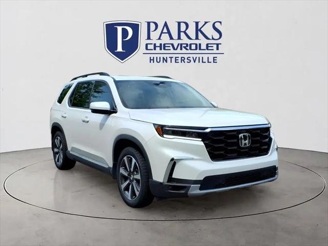 2023 Honda Pilot 2WD Touring for sale in Huntersville, NC