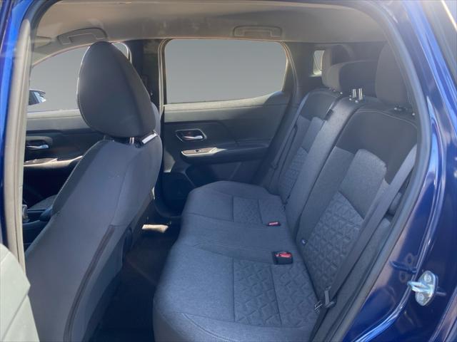 2025 Nissan Kicks SV FWD