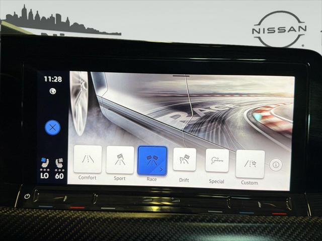 2024 Volkswagen Golf R 2.0T