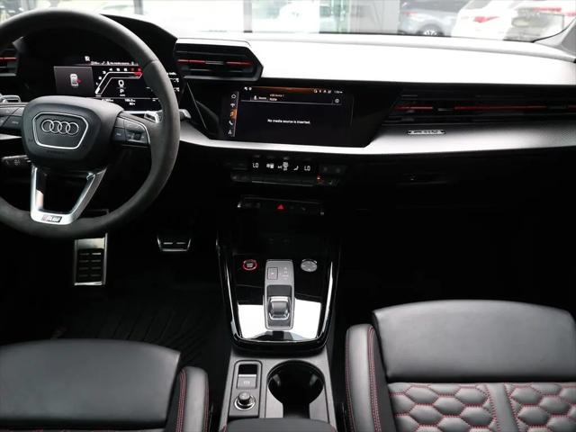 2024 Audi RS 3 TFSI quattro S tronic