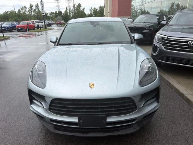 2020 Porsche Macan Base