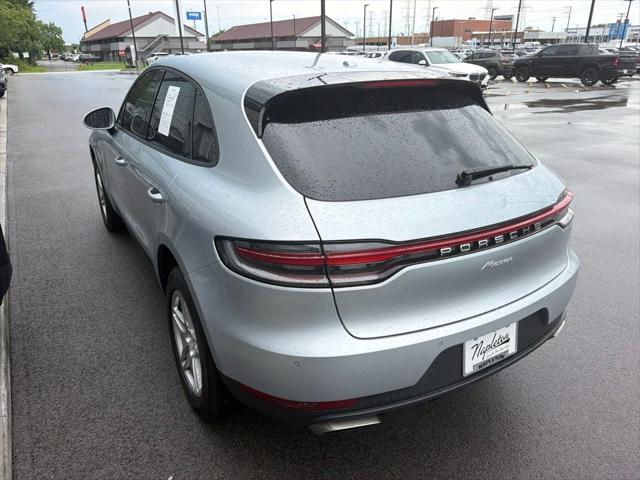 2020 Porsche Macan Base