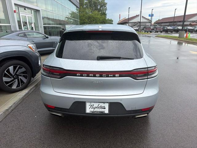 2020 Porsche Macan Base