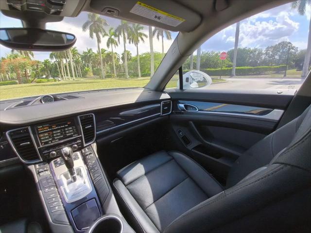 2016 Porsche Panamera E-Hybrid S