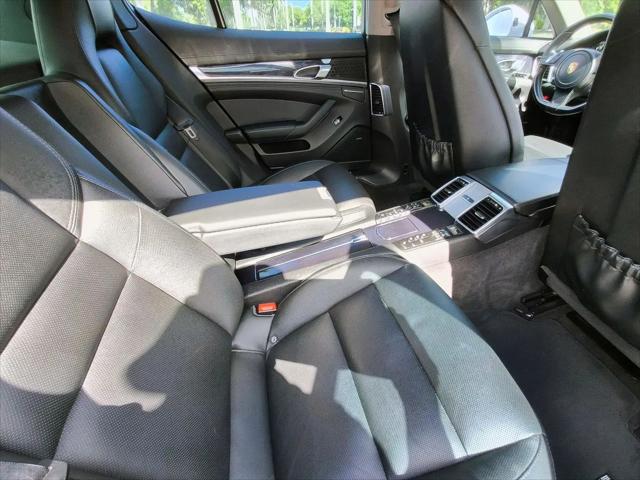 2016 Porsche Panamera E-Hybrid S