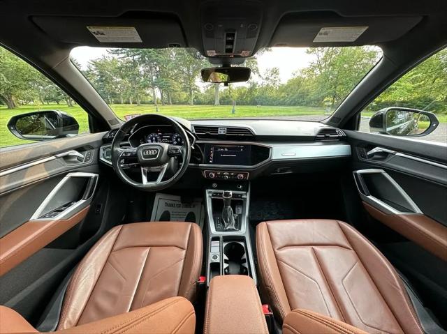 2020 Audi Q3 Premium 45 TFSI S line quattro Tiptronic